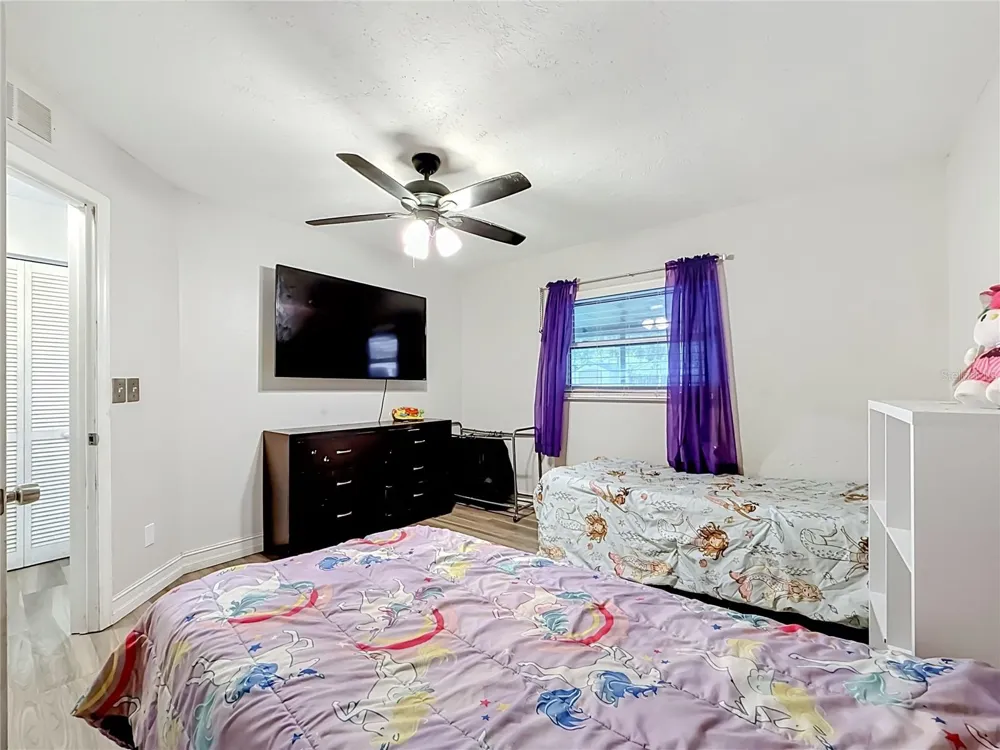 8320 43RD WAY Pinellas Park, FL 33781