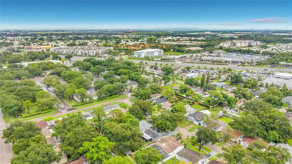 8320 43RD WAY Pinellas Park, FL 33781