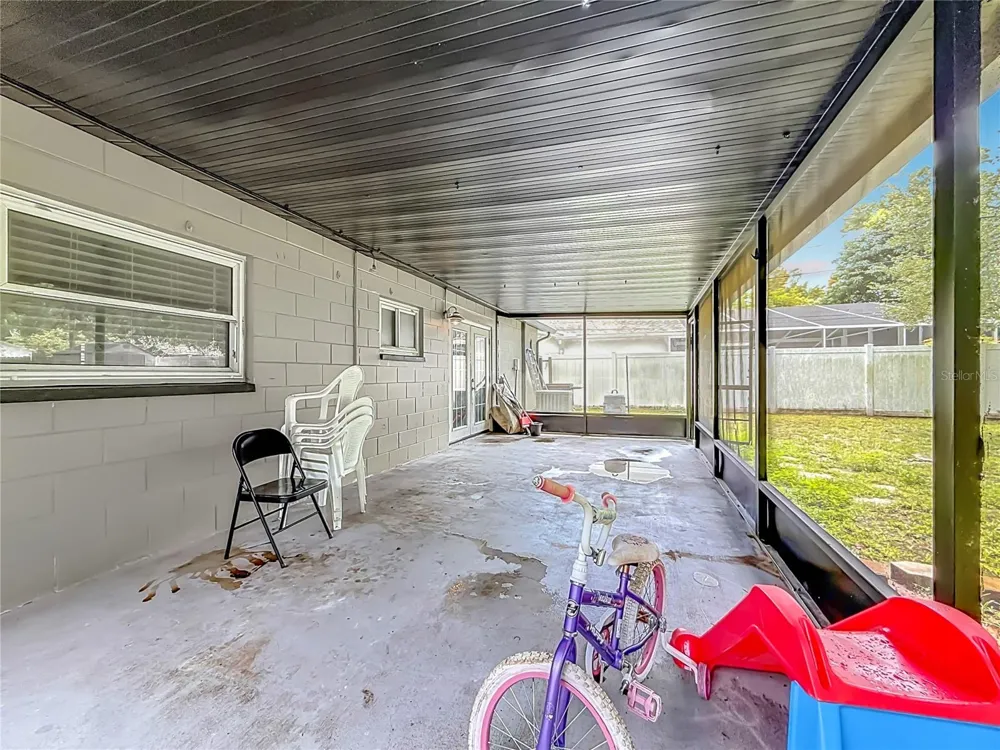 8320 43RD WAY Pinellas Park, FL 33781
