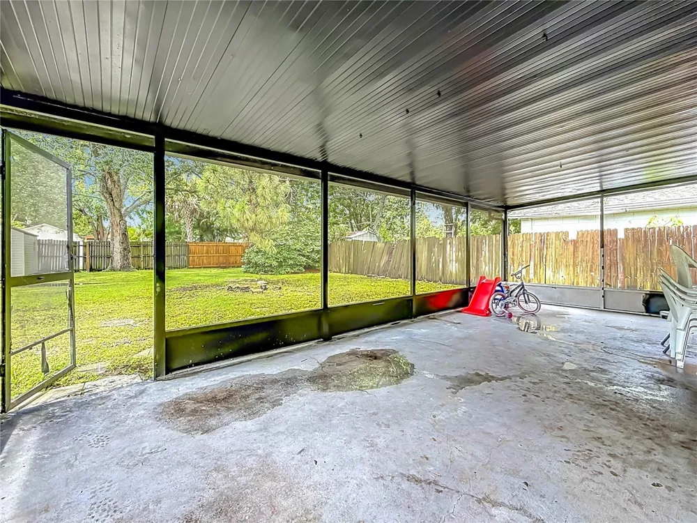8320 43RD WAY Pinellas Park, FL 33781