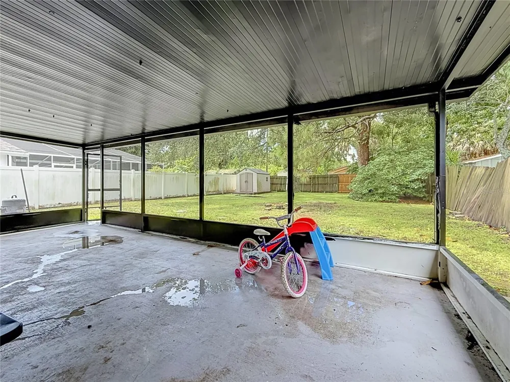 8320 43RD WAY Pinellas Park, FL 33781