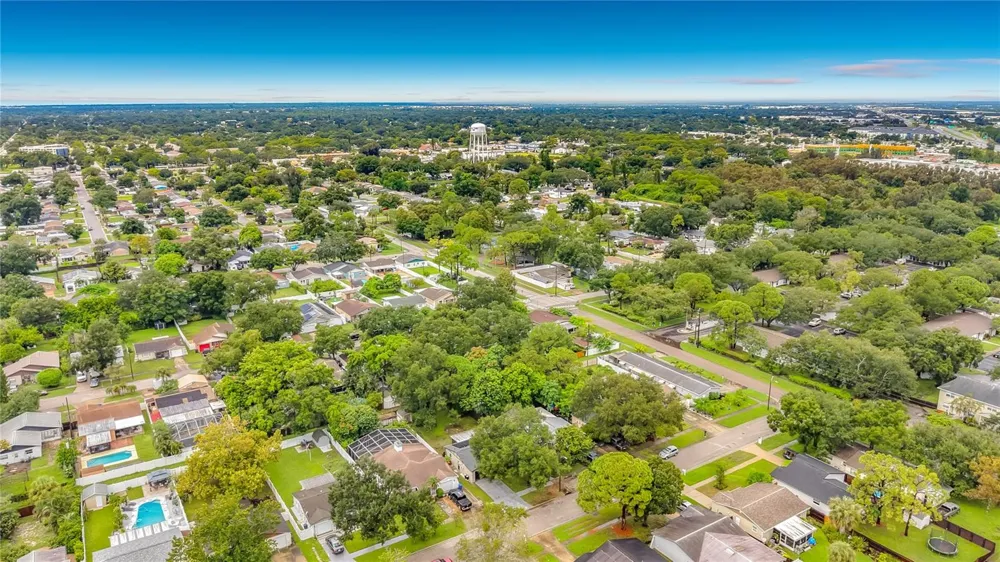 8320 43RD WAY Pinellas Park, FL 33781
