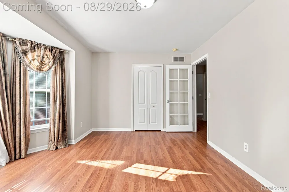 20660 Bishop Drive Brownstown Charter Township, MI 48183
