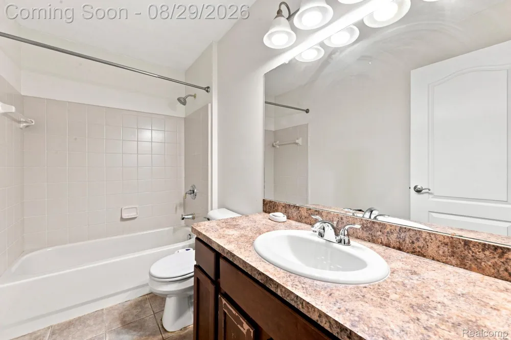 20660 Bishop Drive Brownstown Charter Township, MI 48183