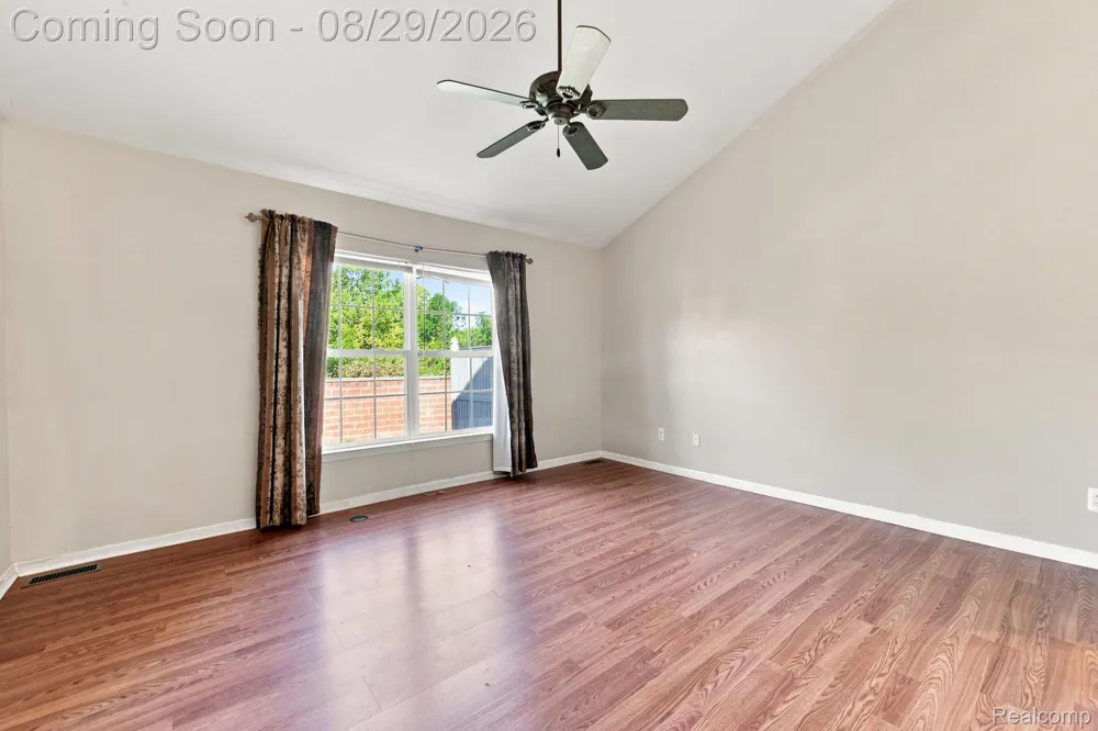 20660 Bishop Drive Brownstown Charter Township, MI 48183