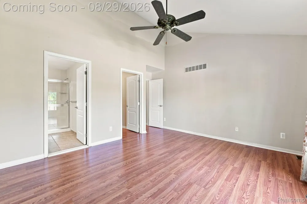20660 Bishop Drive Brownstown Charter Township, MI 48183