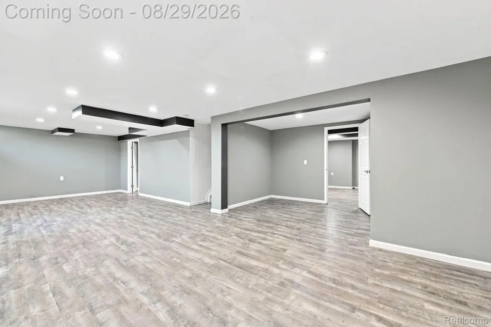 20660 Bishop Drive Brownstown Charter Township, MI 48183
