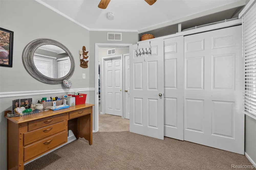 26596 Kathy Street Roseville City, MI 48066