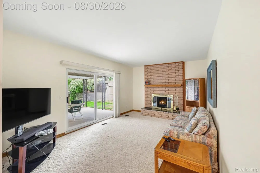 31694 Cindy Fraser City, MI 48026