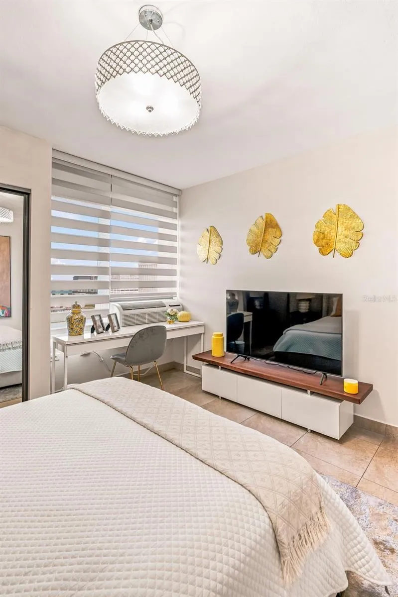 120 CARLOS E. DOMENECH #1402 San Juan, PR 00918