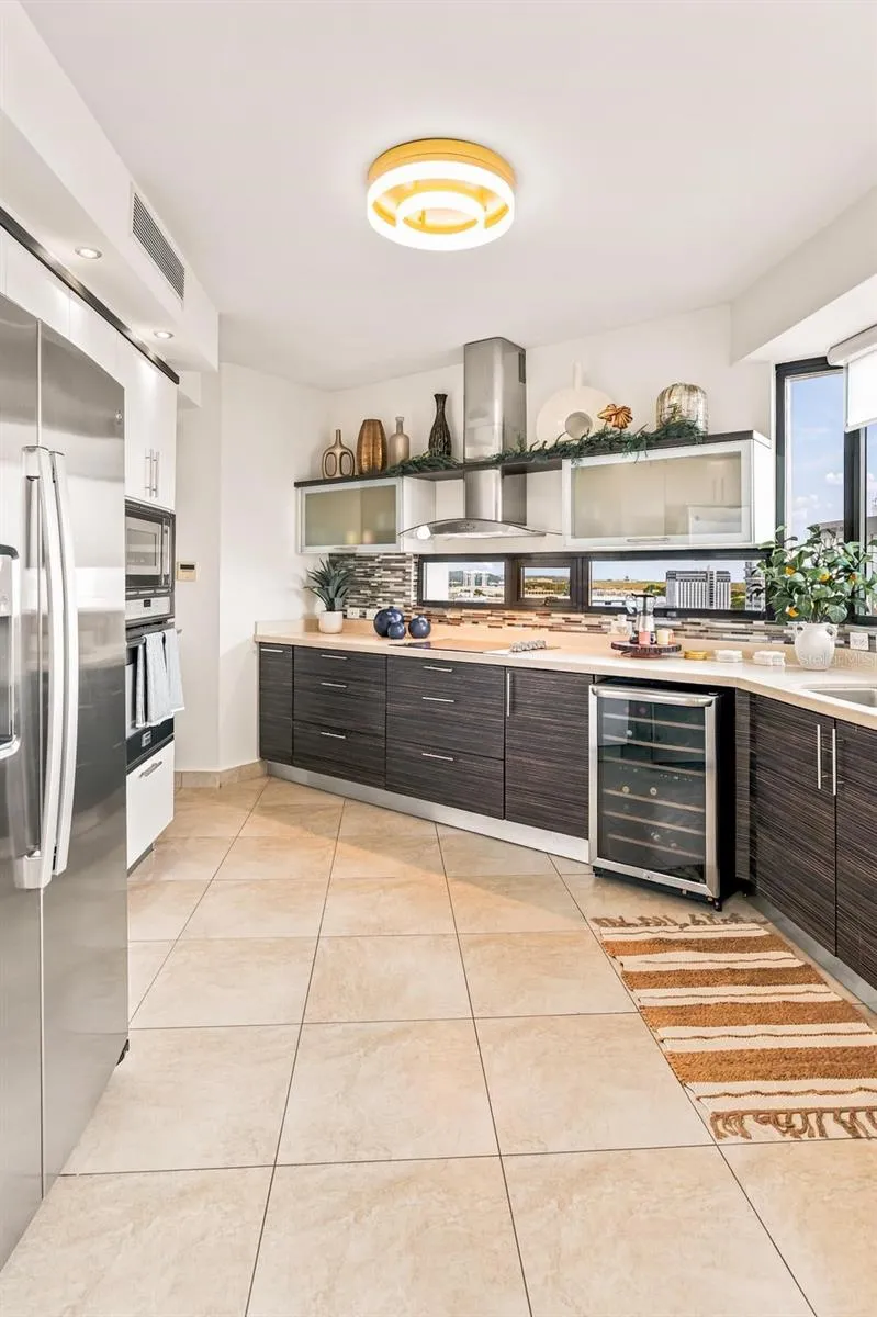 120 CARLOS E. DOMENECH #1402 San Juan, PR 00918