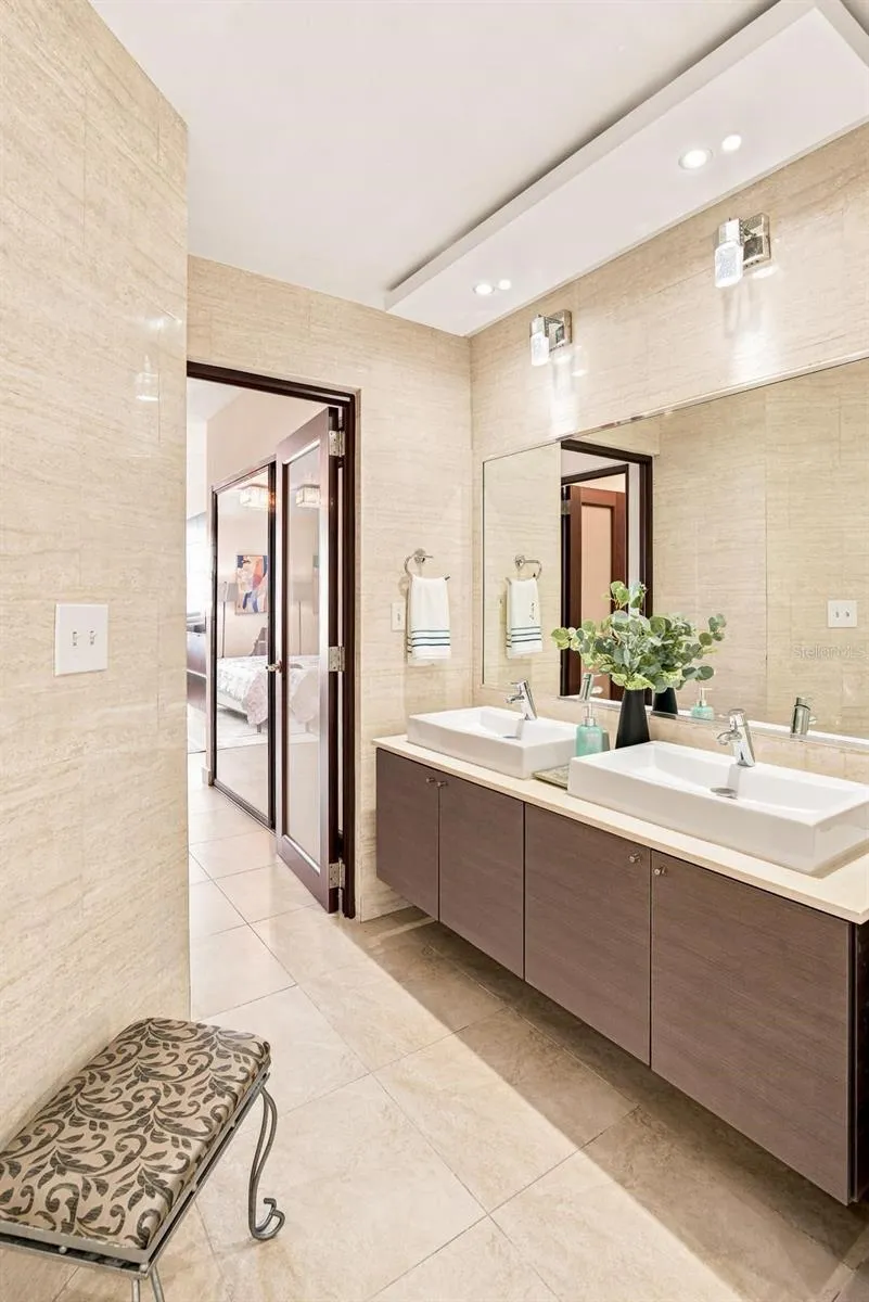 120 CARLOS E. DOMENECH #1402 San Juan, PR 00918