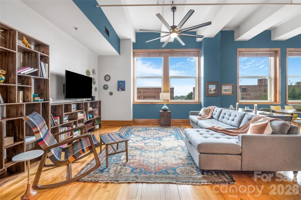 59 College Street #201 Asheville, NC 28801