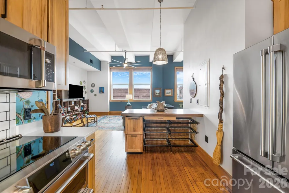 59 College Street #201 Asheville, NC 28801