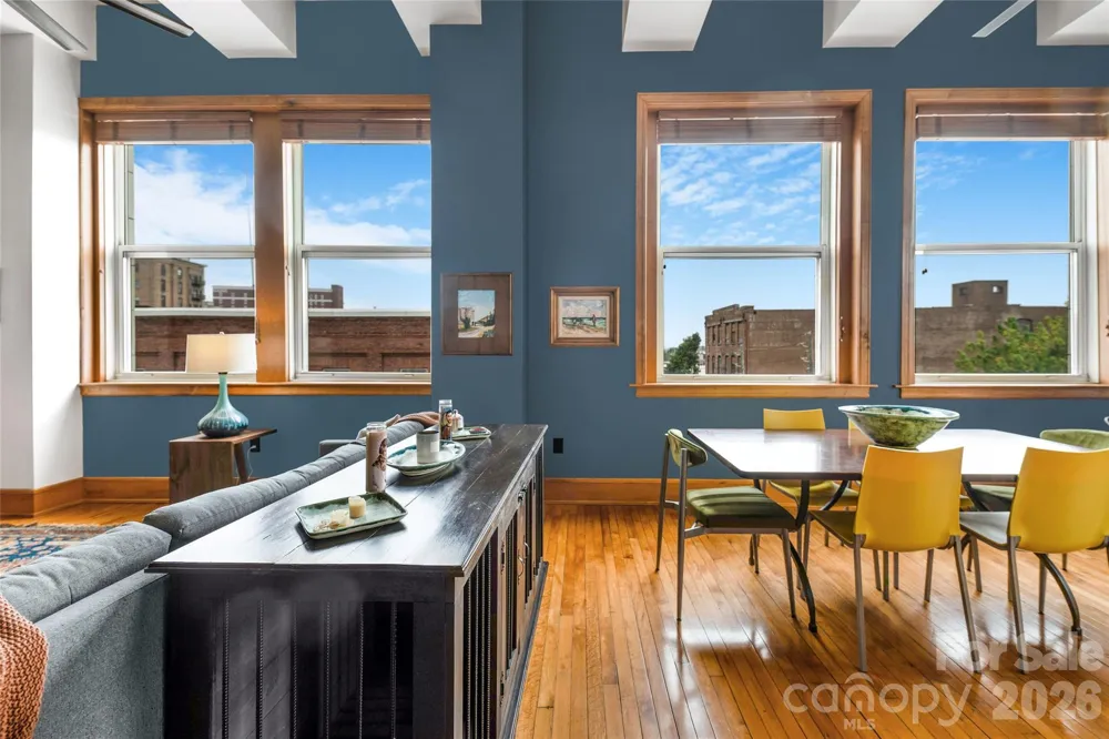 59 College Street #201 Asheville, NC 28801