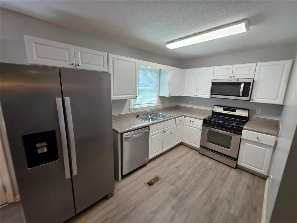 3385 Sable Chase Lane South Fulton, GA 30349