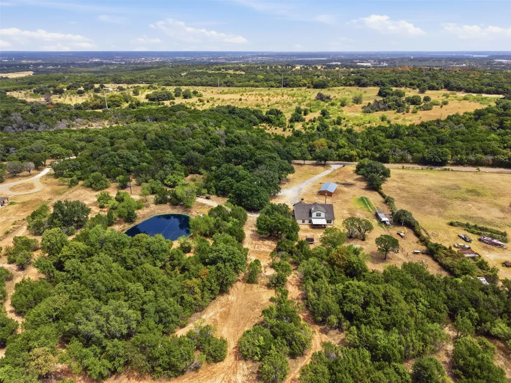 4100 Peak Road Granbury, TX 76048