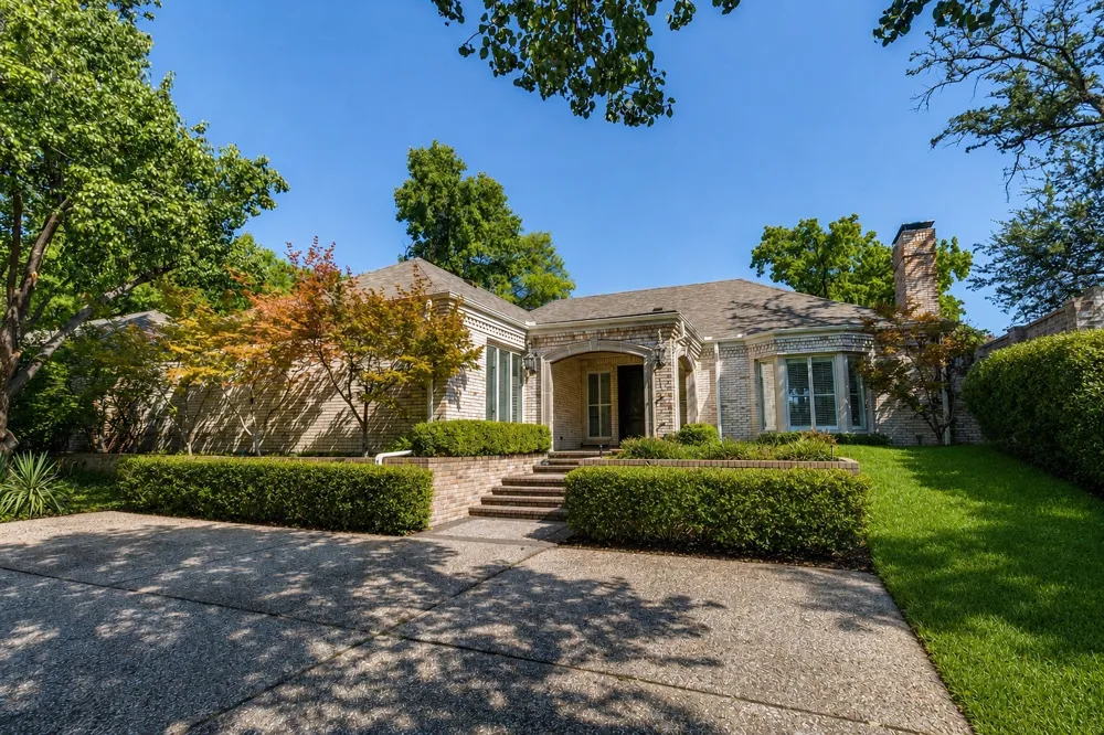 7739 SOUTHWESTERN BOULEVARD Dallas, TX 75225