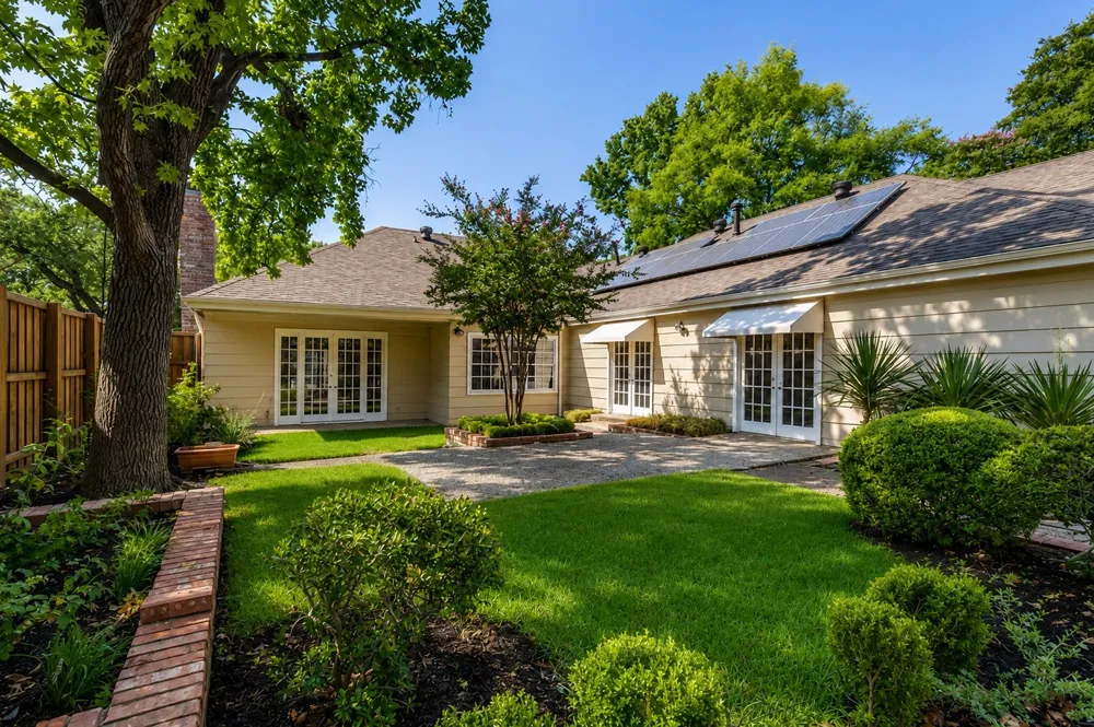 7739 SOUTHWESTERN BOULEVARD Dallas, TX 75225