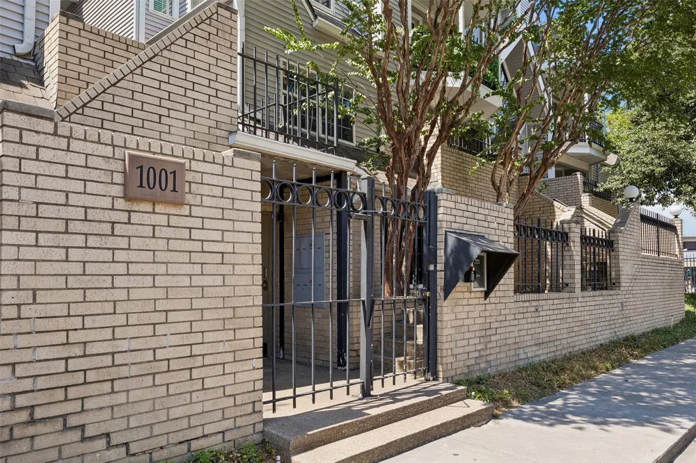 1001 Liberty Street #122 Dallas, TX 75204