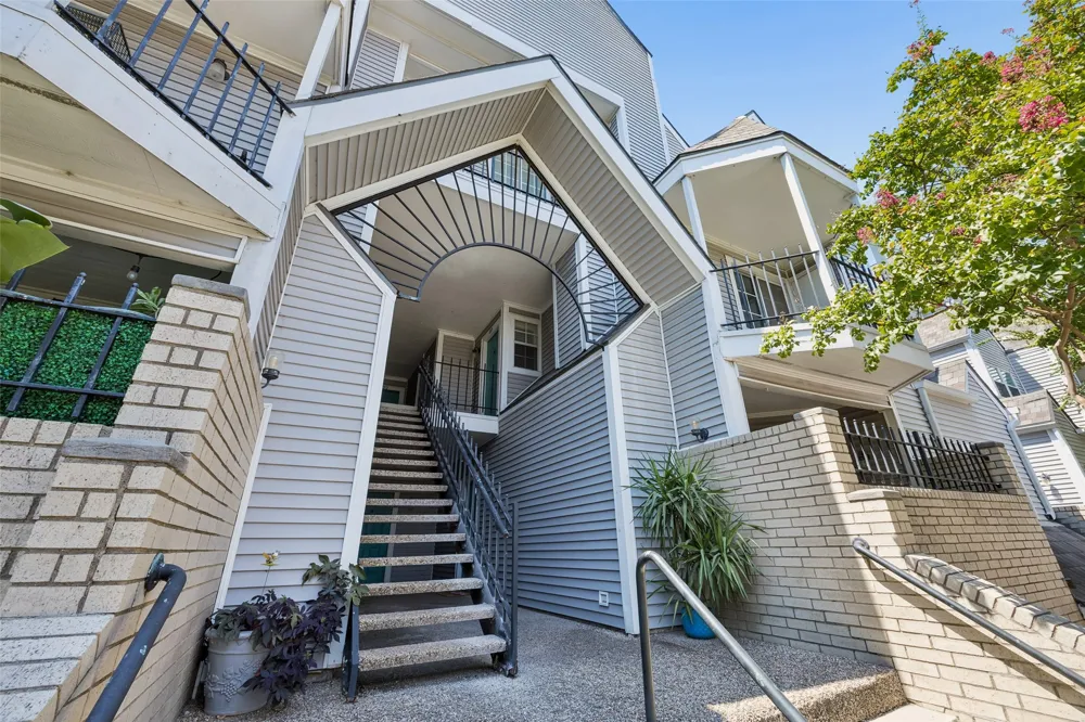 1001 Liberty Street #122 Dallas, TX 75204