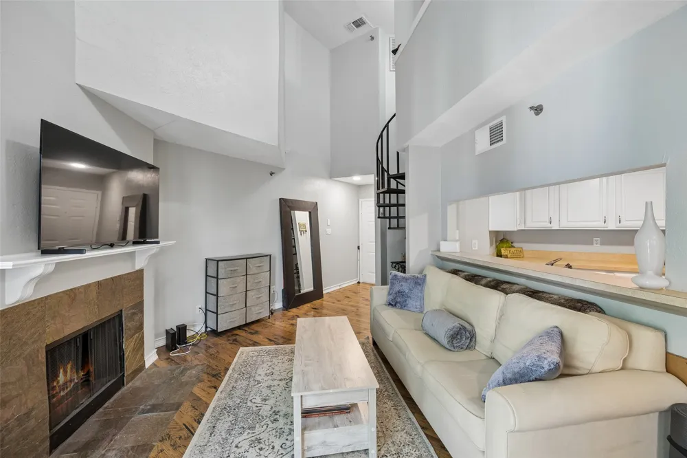 1001 Liberty Street #122 Dallas, TX 75204