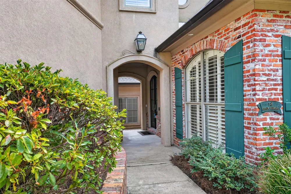 18 Beaux Rivages Drive Shreveport, LA 71106