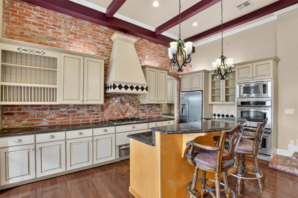 18 Beaux Rivages Drive Shreveport, LA 71106