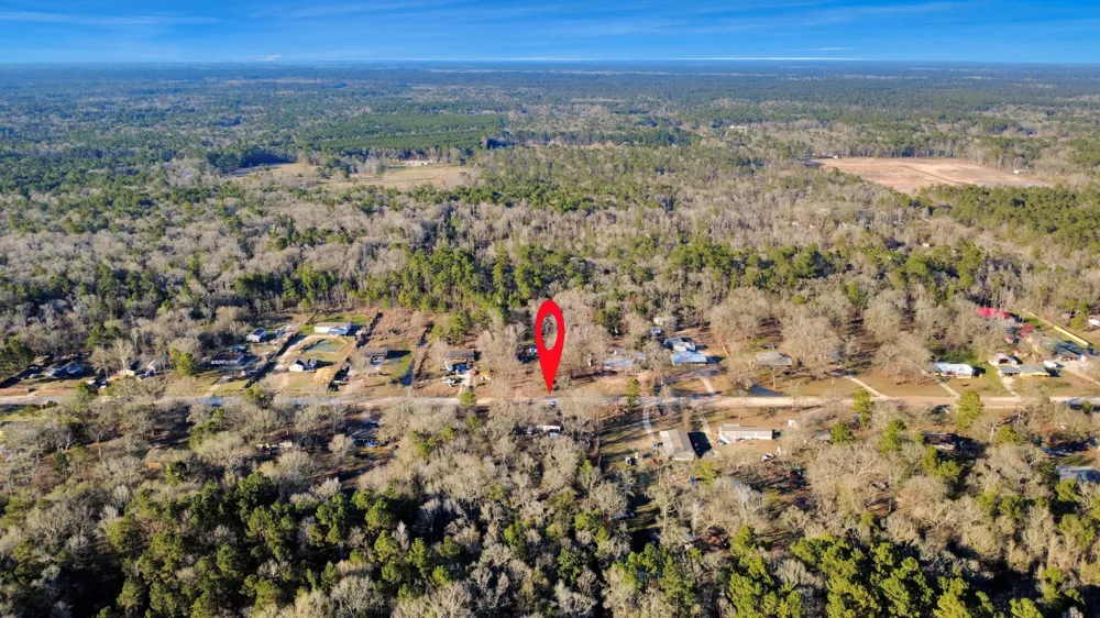 271 Trails End Drive Cleveland, TX 77328