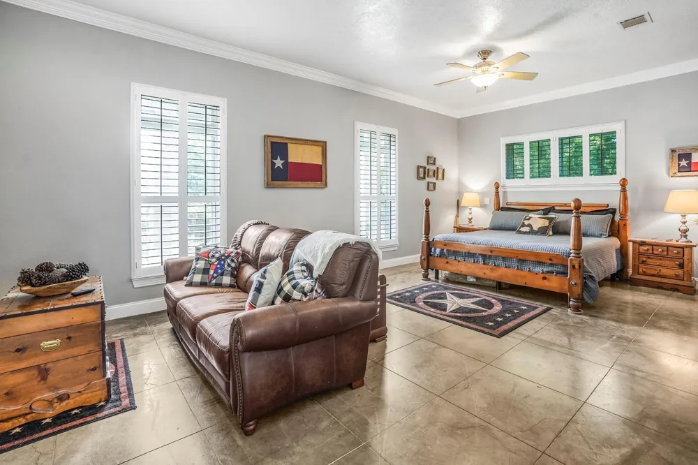 20547 Crosby Eastgate Road Crosby, TX 77532
