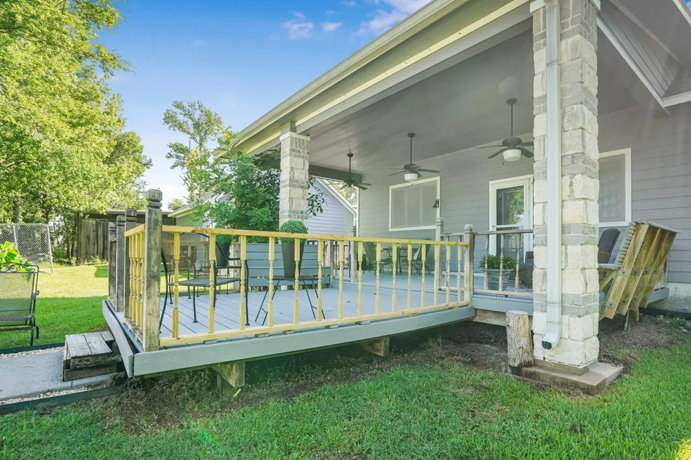 20547 Crosby Eastgate Road Crosby, TX 77532