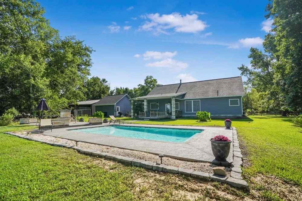20547 Crosby Eastgate Road Crosby, TX 77532