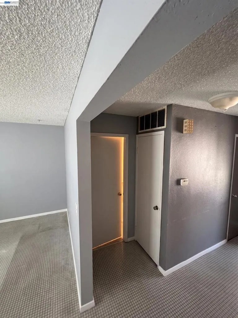506 Marina Way Richmond, CA 94801
