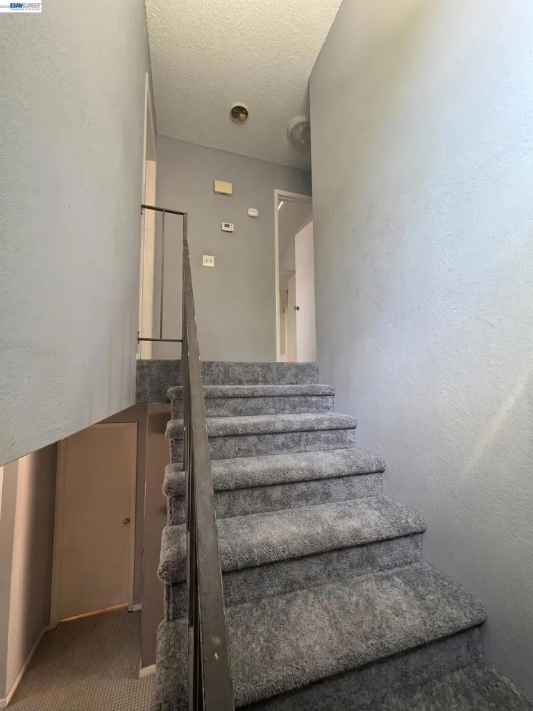 506 Marina Way Richmond, CA 94801