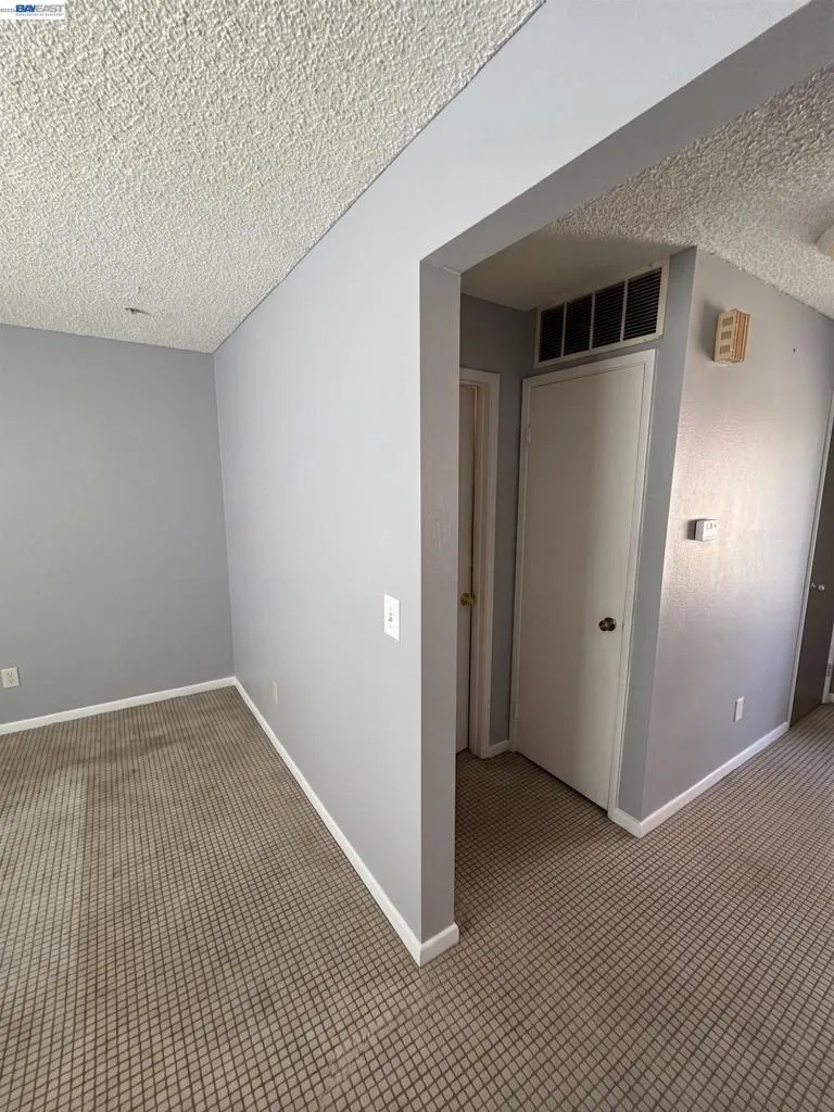 506 Marina Way Richmond, CA 94801