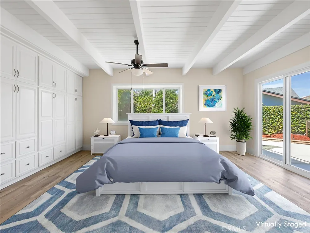 3561 Dahlia Circle Seal Beach, CA 90740