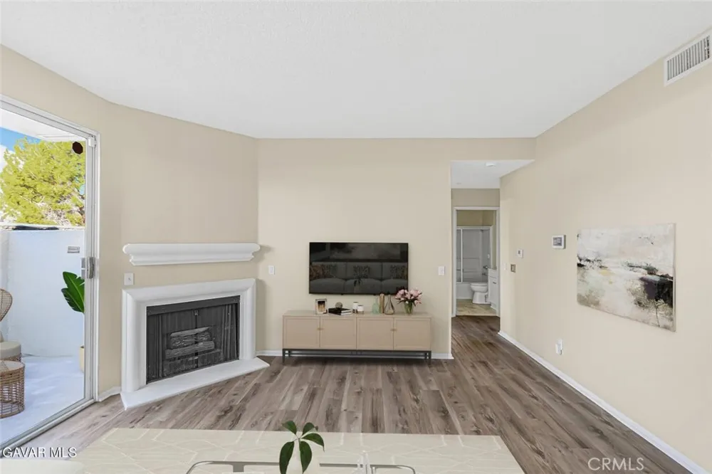 2805 W Avenue K12 Apt#143 Lancaster, CA 93536