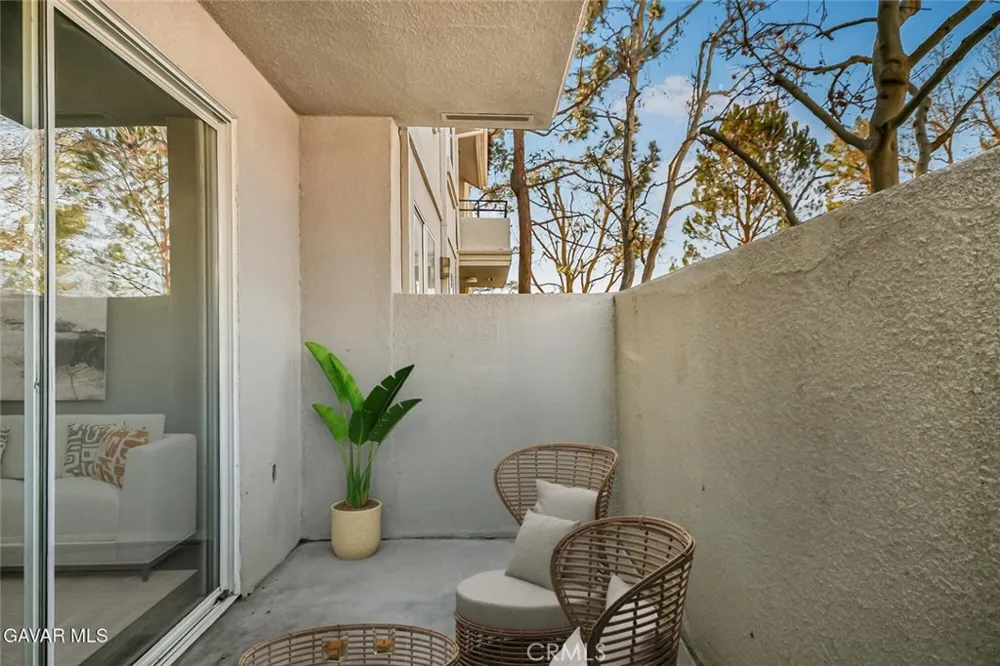 2805 W Avenue K12 Apt#143 Lancaster, CA 93536