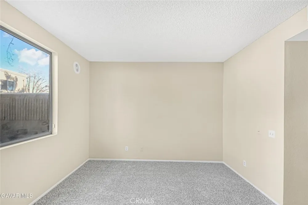2805 W Avenue K12 Apt#143 Lancaster, CA 93536