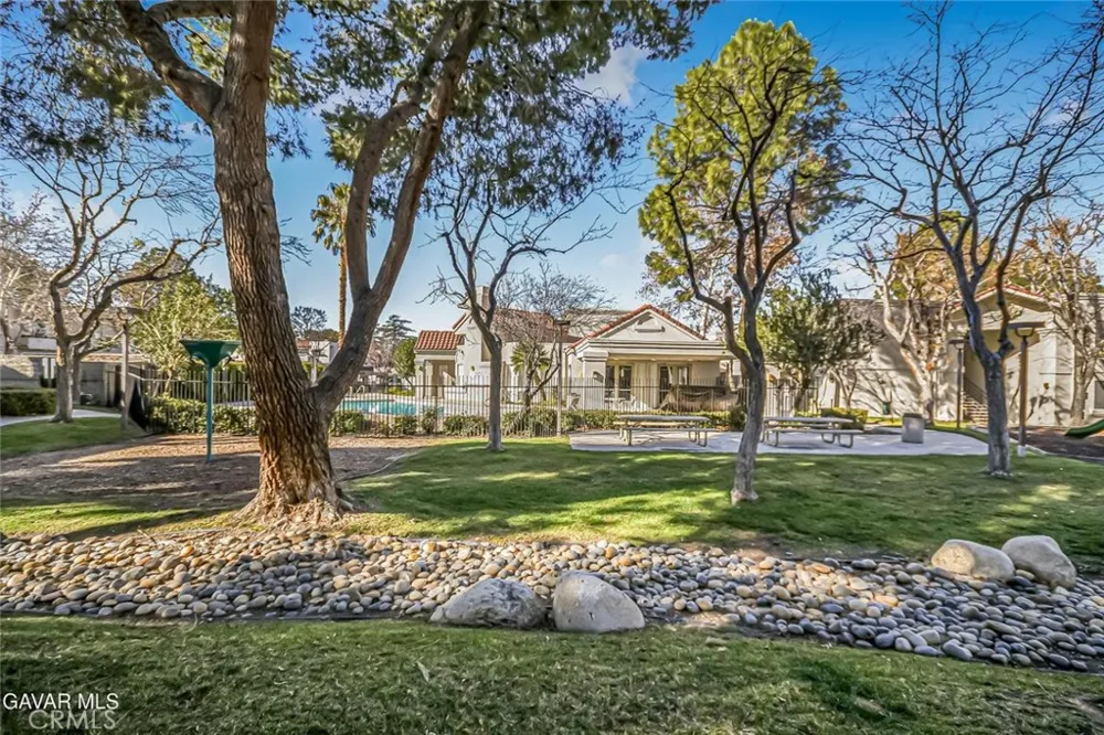 2805 W Avenue K12 Apt#143 Lancaster, CA 93536