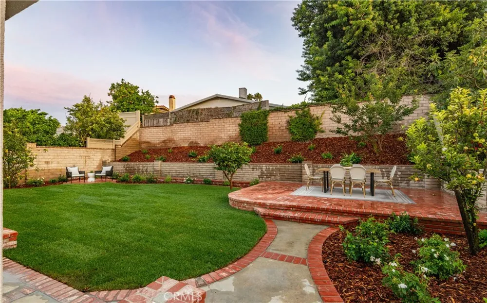 27857 Longhill Rancho Palos Verdes, CA 90275