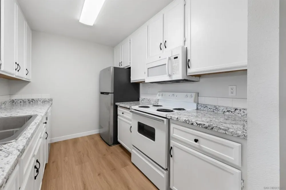 7130 Shoreline Dr #1208 San Diego, CA 92122