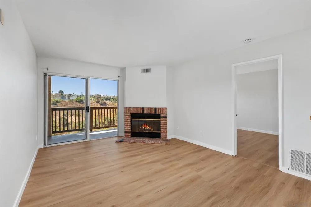 7130 Shoreline Dr #1208 San Diego, CA 92122