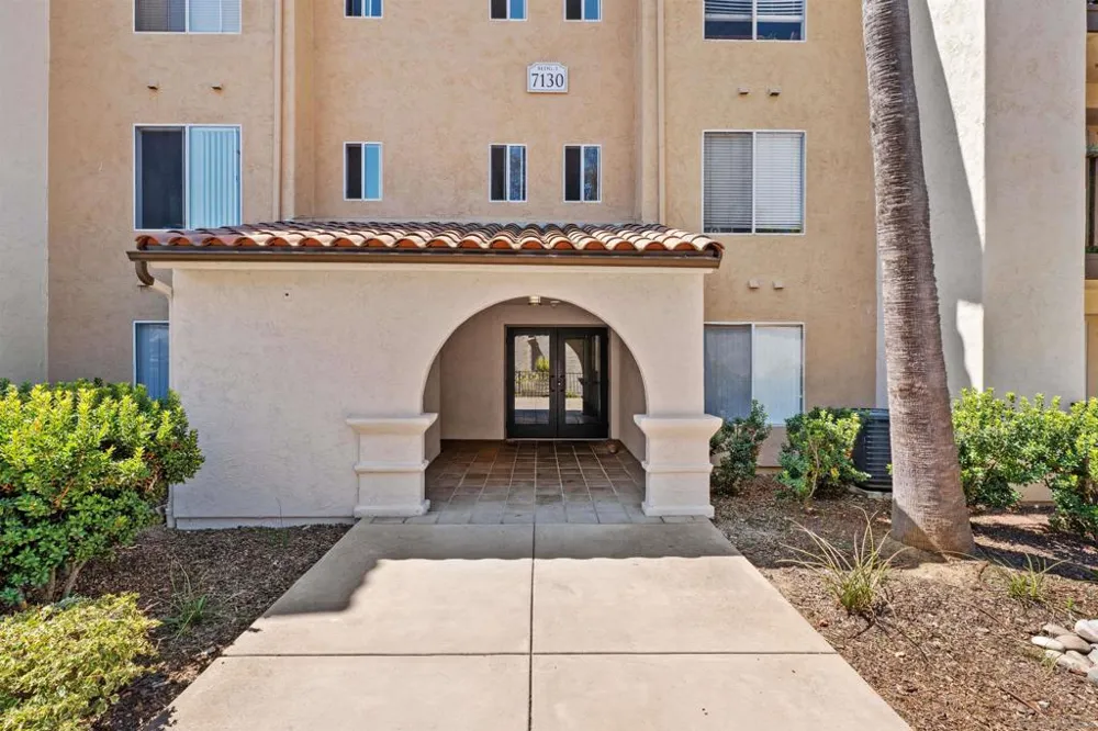 7130 Shoreline Dr #1208 San Diego, CA 92122