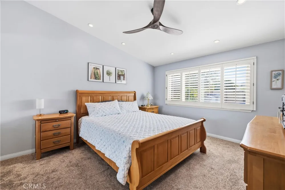 28362 Contessa Avenue Saugus, CA 91350