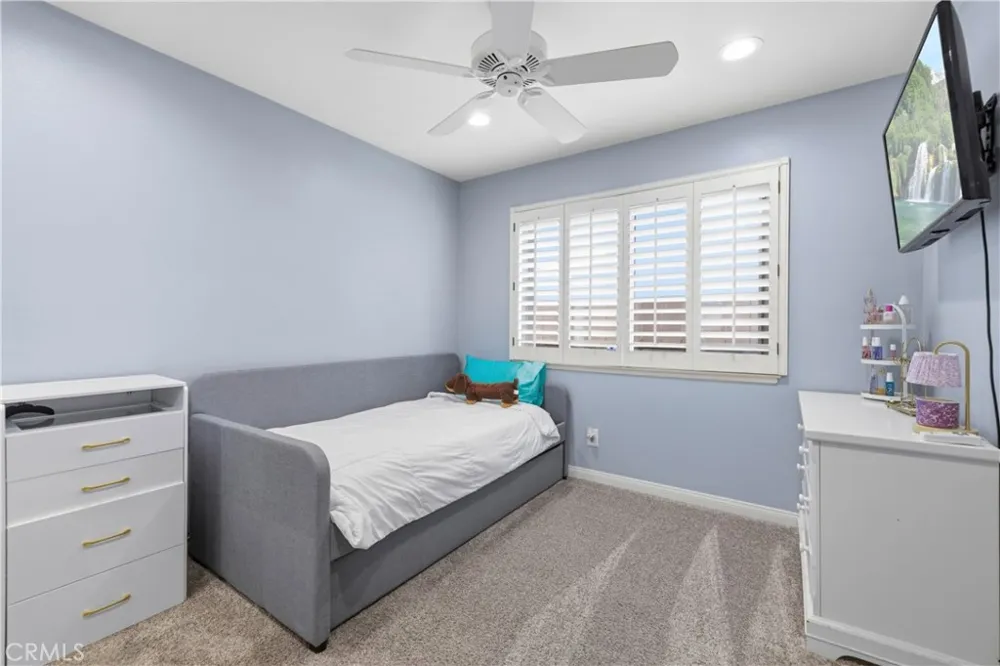 28362 Contessa Avenue Saugus, CA 91350