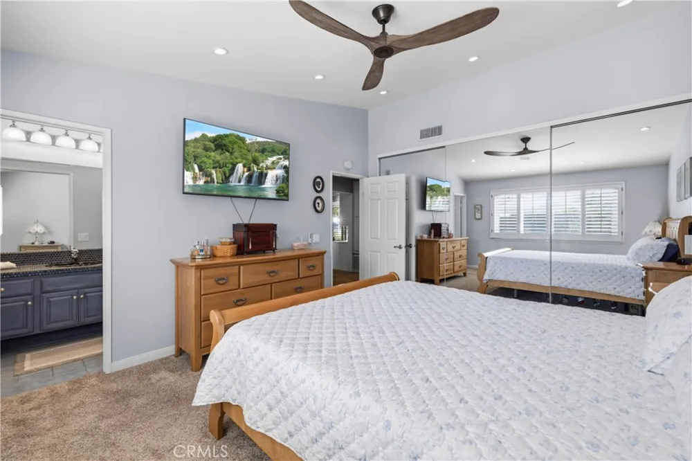 28362 Contessa Avenue Saugus, CA 91350