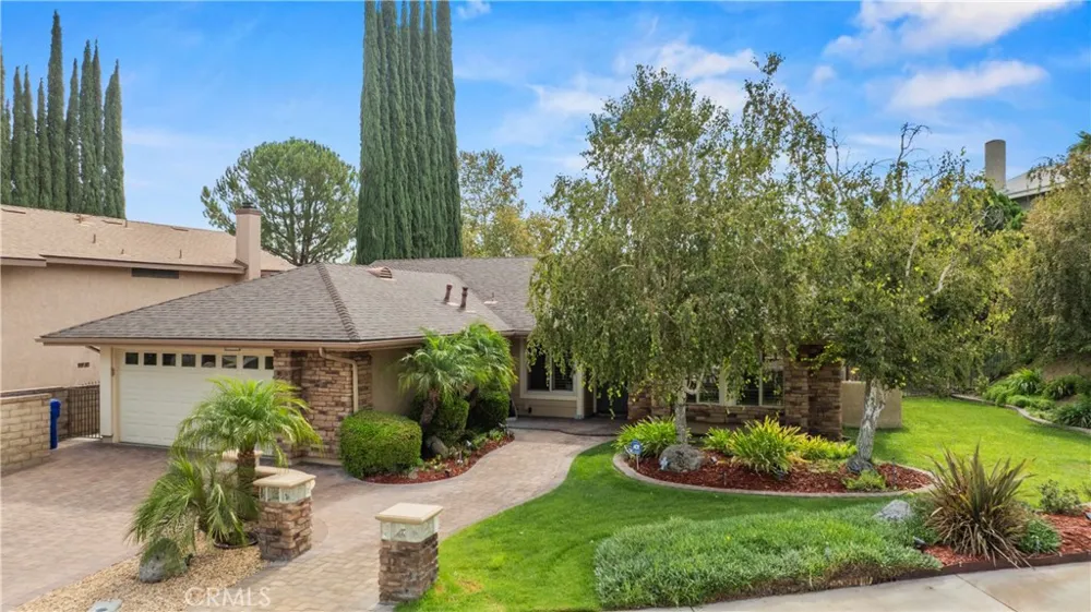 28362 Contessa Avenue Saugus, CA 91350