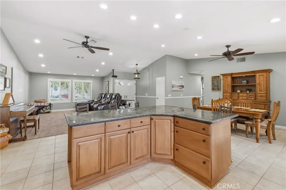 28362 Contessa Avenue Saugus, CA 91350