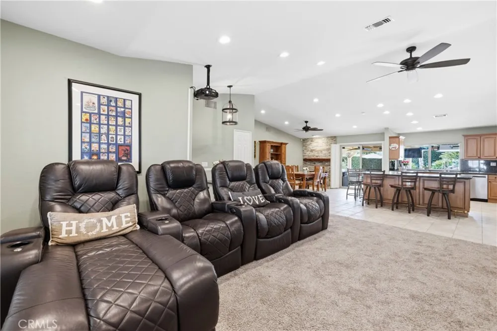 28362 Contessa Avenue Saugus, CA 91350